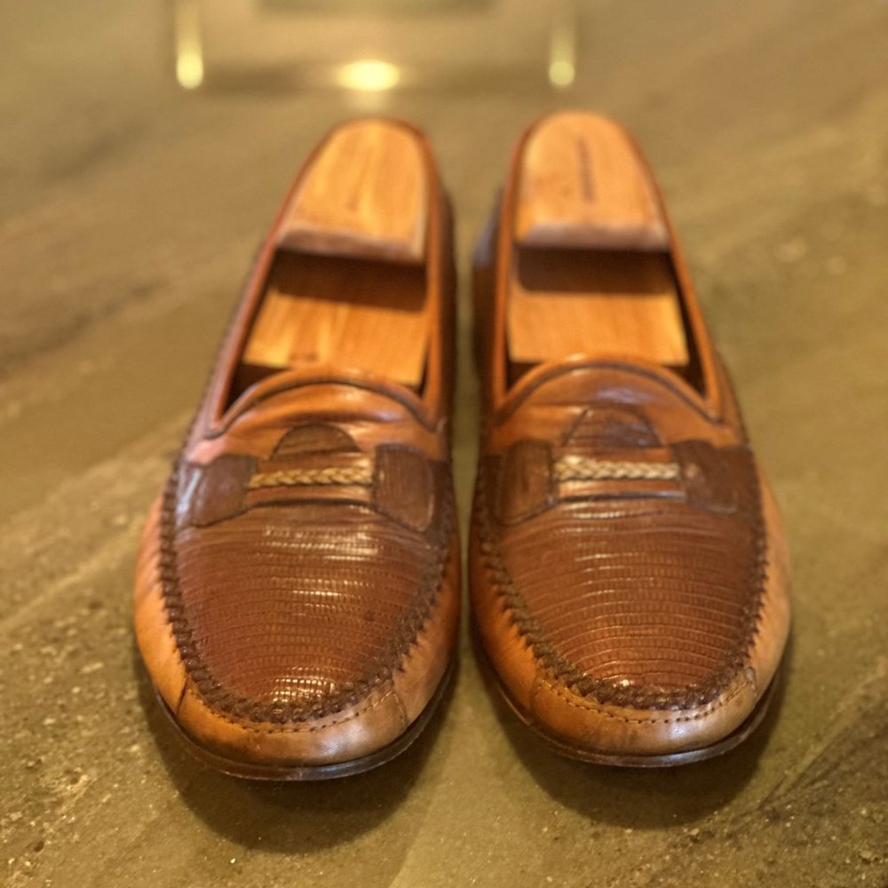 Men's Mezlan Two-toned Casual Leather Loafers - Size 9.5 Medium